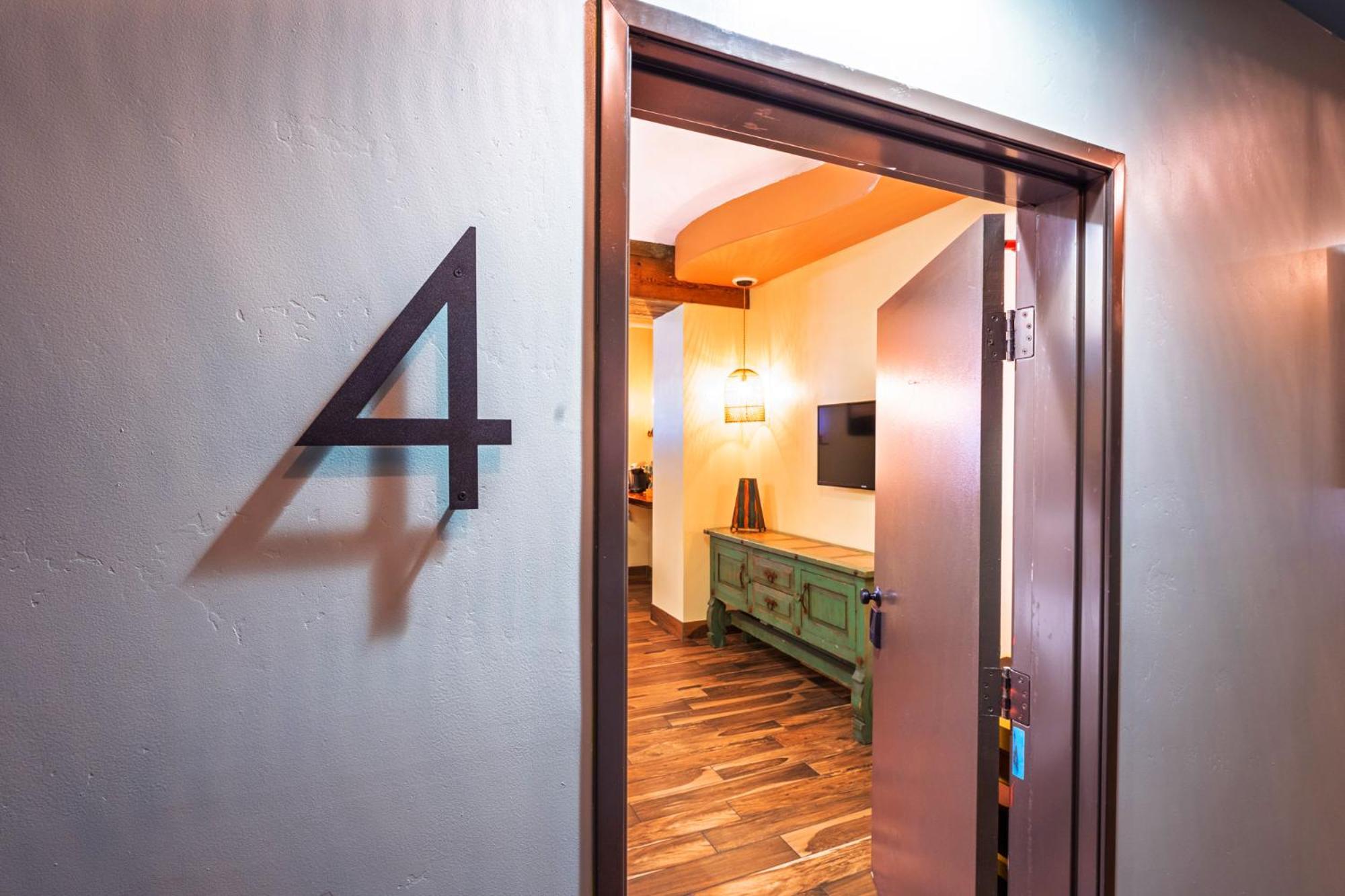 Nomads Hotel サン・クレメンテ エクステリア 写真
